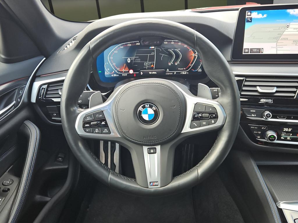 BMW 530d T. M-SPORT LASER PANO STANDH KAMERA 19" AHK