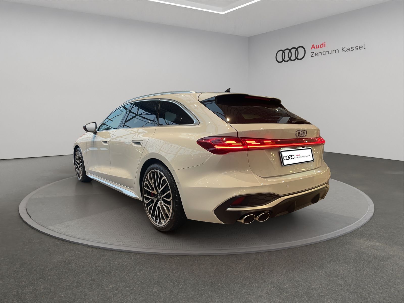 Audi S5 - Bild 4