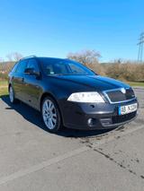 Skoda Octavia RS 2.0TFSI DSG TÜV NEU bis 0... - Skoda Octavia aus 2009: RS