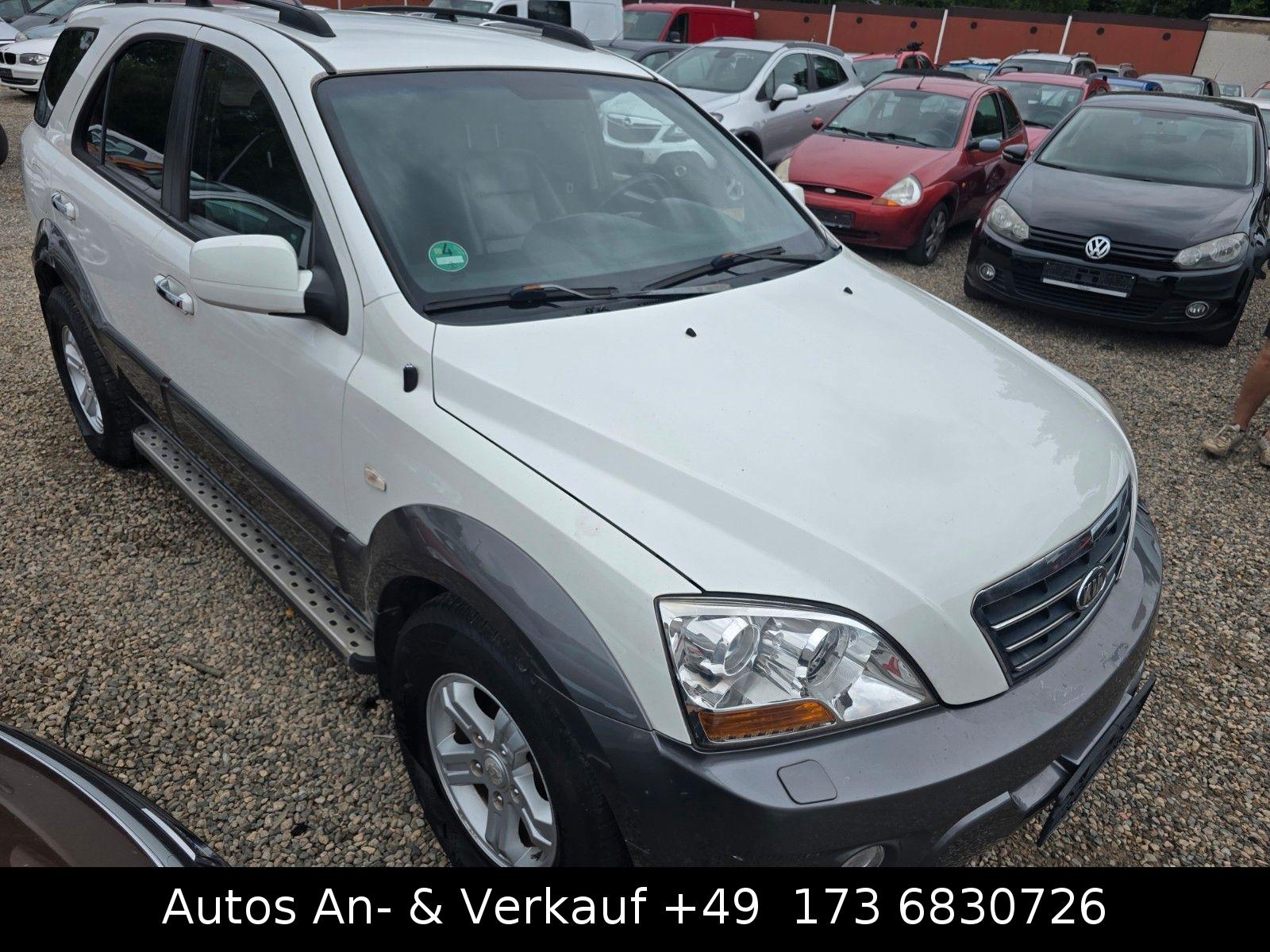 Kia Sorento 2009 — rear view