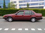 Volvo 940 GL - Volvo 940 mit Benzin-Antrieb: Limousine