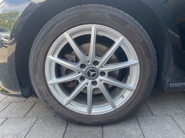 Mercedes CLA 180 Shooting Brake - 8