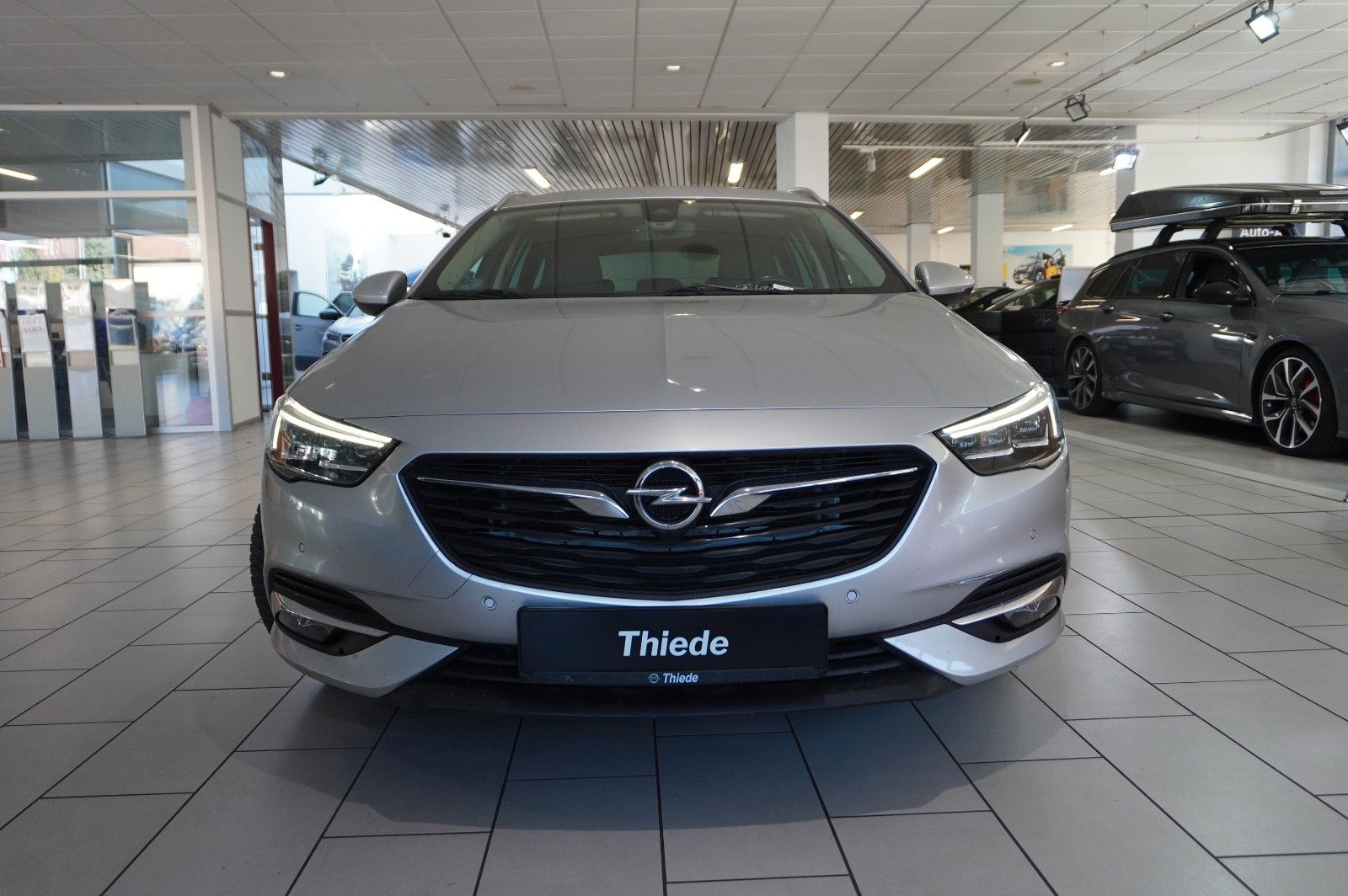Fahrzeugabbildung Opel Insignia B ST 1.5T DYNAMIC NAVI/MATRIX/KAMERA/SH