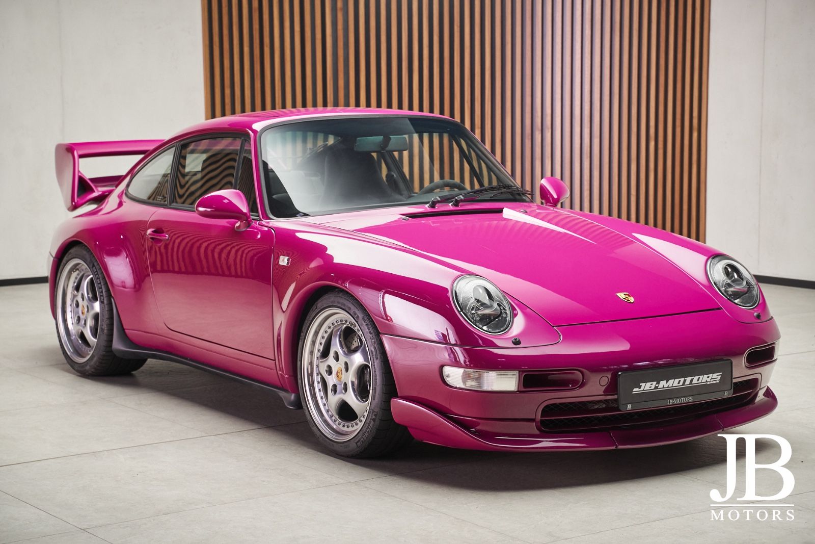 Fahrzeugabbildung Porsche 993 Carrera RS Optik Neuaufbau Recaro Carbon