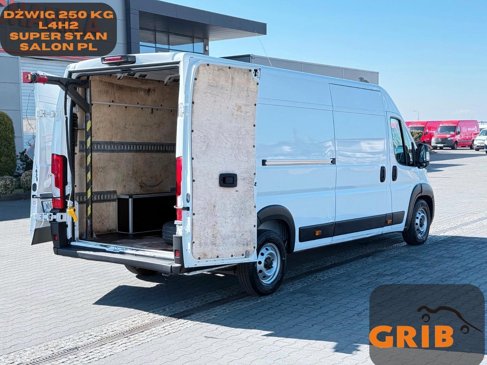 Fiat Ducato Maxi Grossr.-Kasten KRAN 250 KG TOP