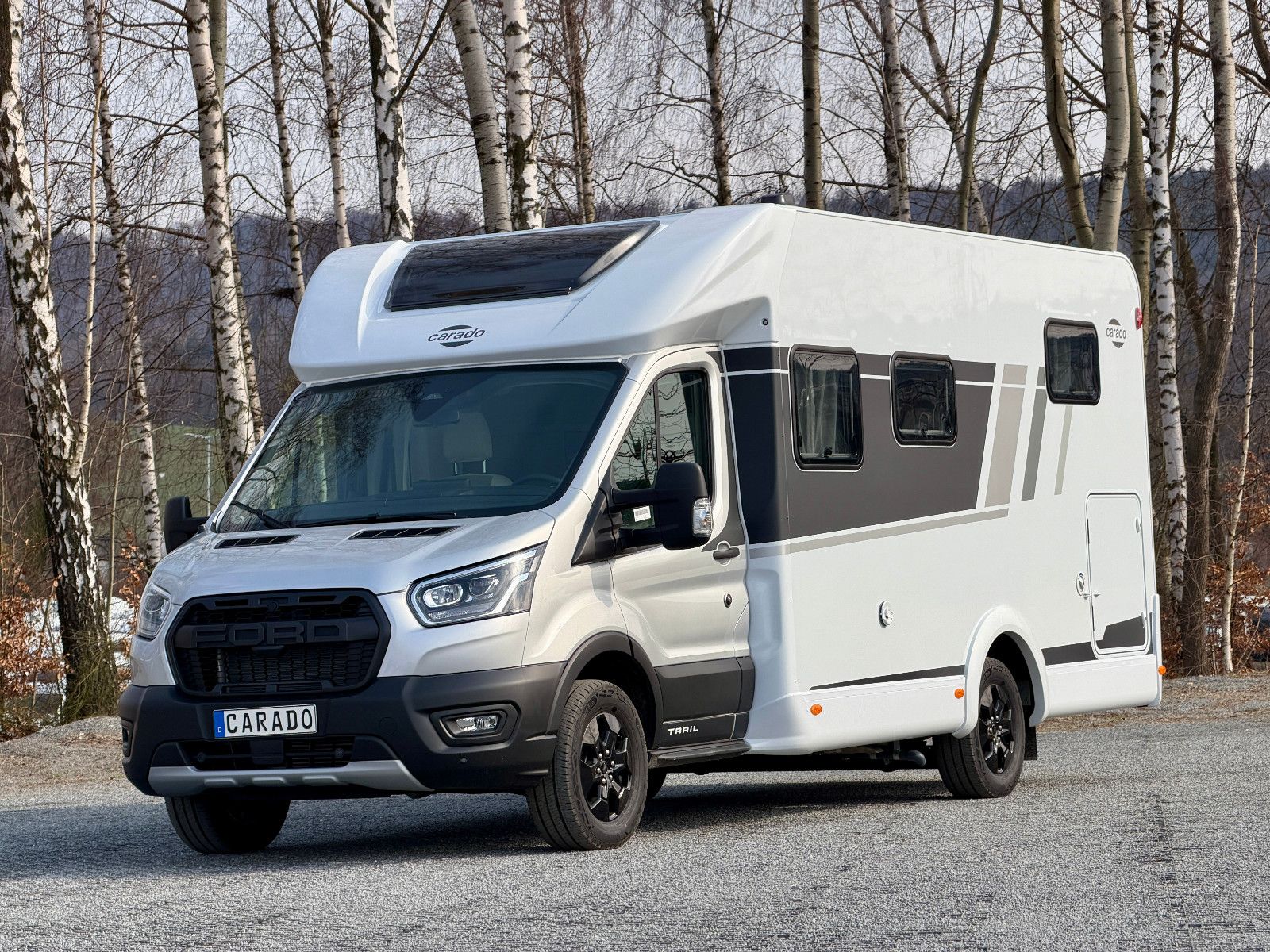 Fahrzeugabbildung Carado T338 Ed26 Ford Trail - Sie paren über 9.225€