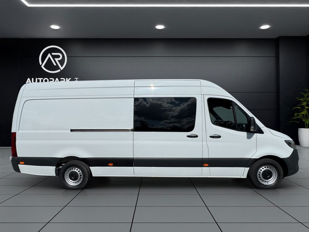 Image of Mercedes-Benz Sprinter