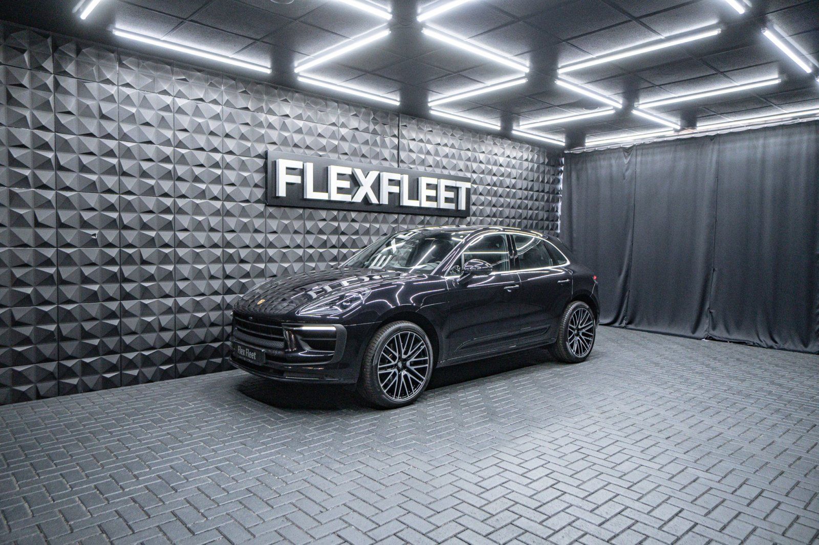 PORSCHE Macan S SportDesign Luft Pano Bose 21Zoll