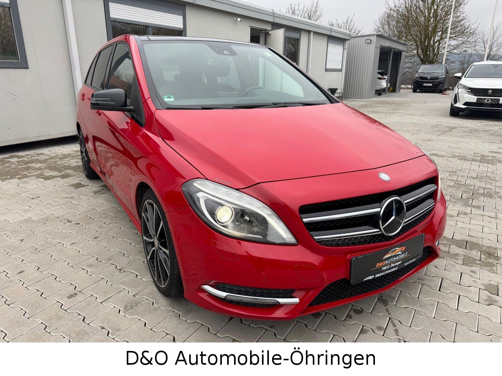 Mercedes-Benz B 220 AMG Line Bi-Xenon H&K STHZG