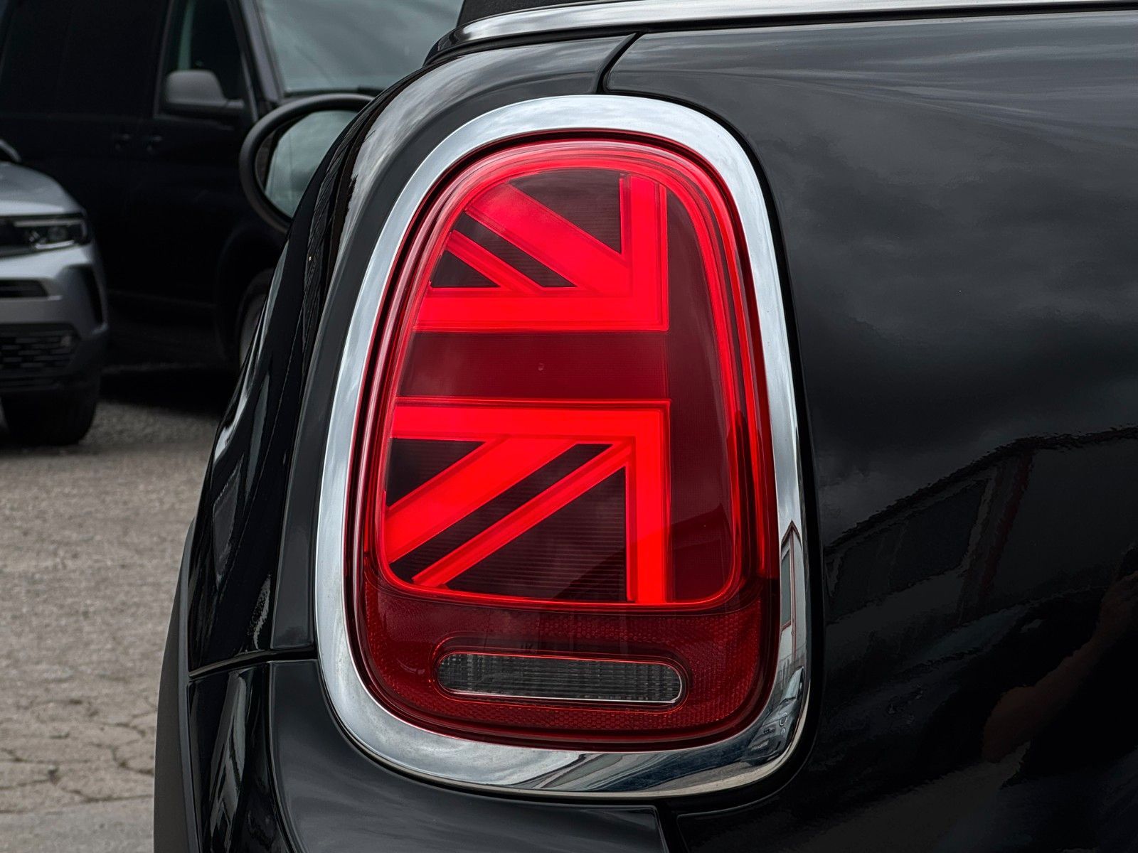 Fahrzeugabbildung MINI Cooper S Cabrio Aut. Kamera Leder H&K HuD ACC