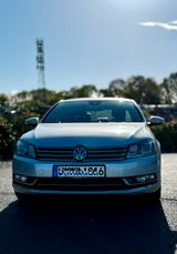 Volkswagen Passat 1.8 TSI DSG Highline Highline - Volkswagen Passat aus 2011: Highline