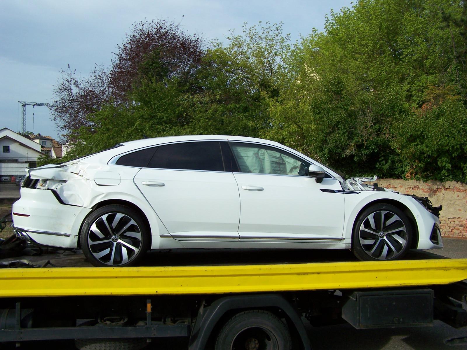 Volkswagen Arteon R-Line 4Motion , Autom.,Alu 19"