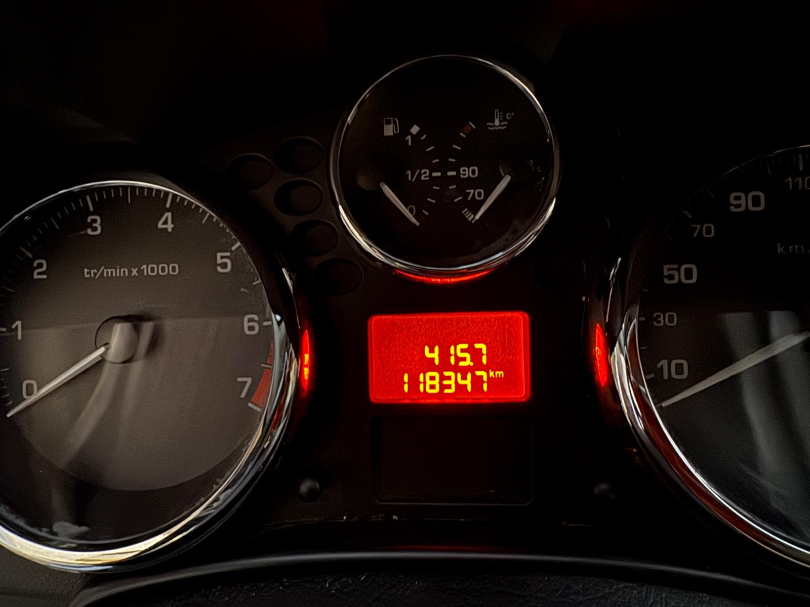 Peugeot 207 2008 — photo 6
