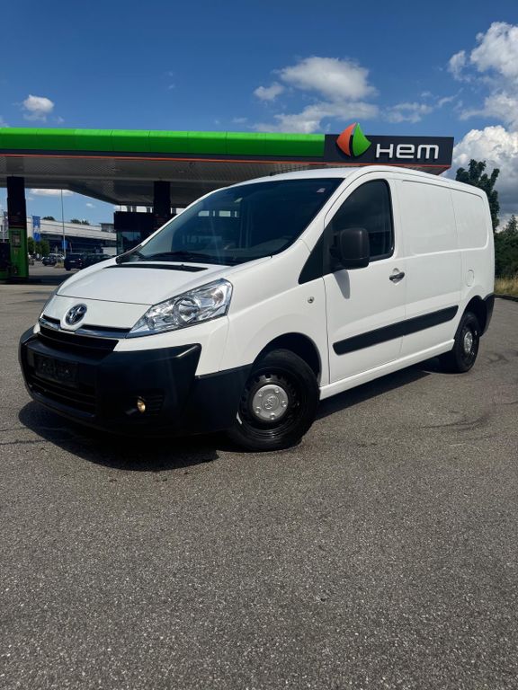 Toyota Proace (Verso)