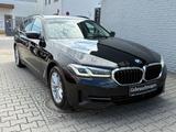 BMW 530 d xDrive Touring Head Up 1. Hand LEDER