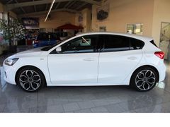 Fahrzeugabbildung Ford Focus ST-Line,Sitzheizung,Kamera,Top-Zustand