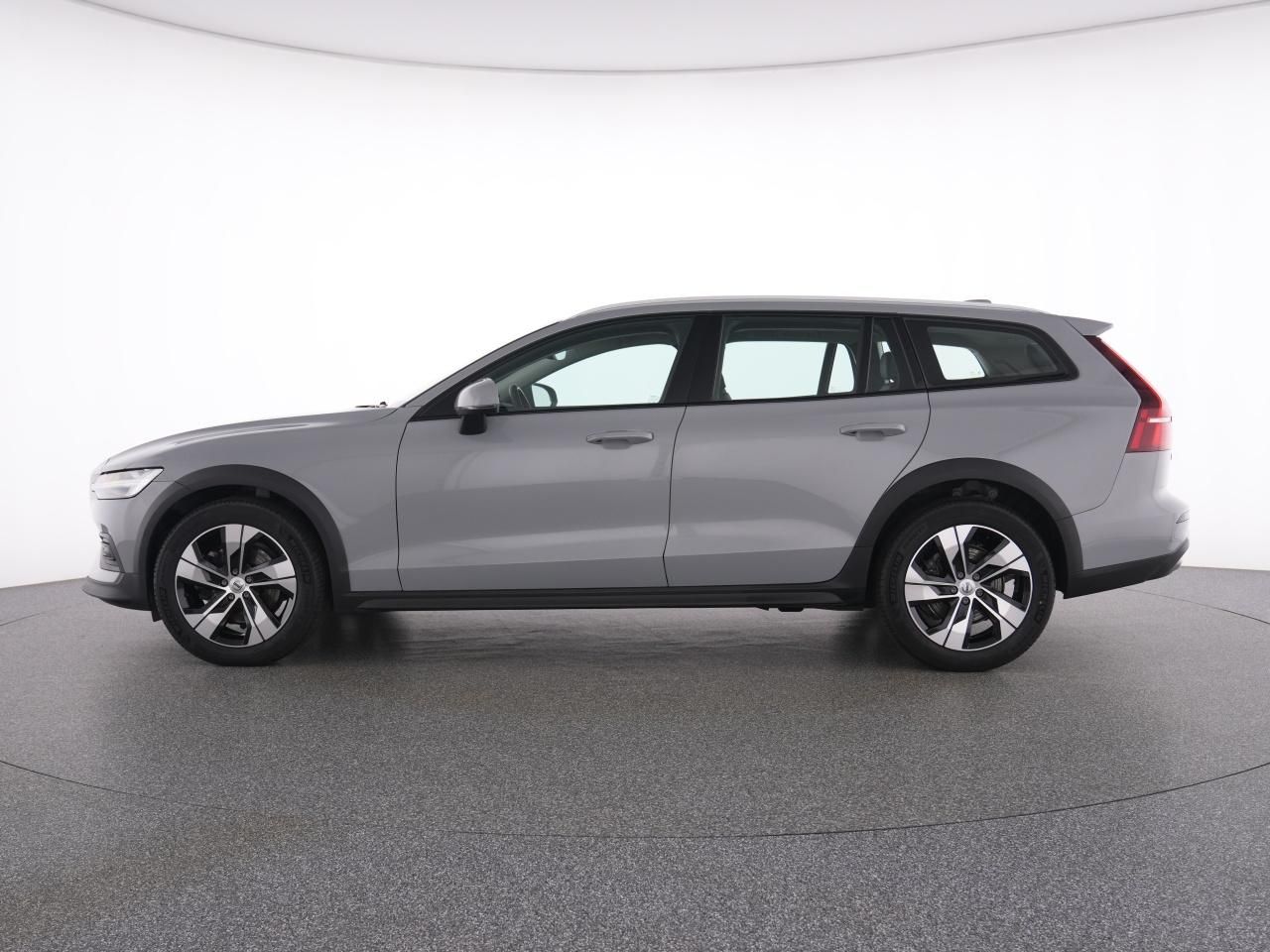 Volvo V60 Cross Country B4 AWD Plus+WINTERPAK+RFK+ foto 11