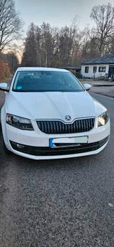 Skoda octavia 2013 1.8 - Skoda Octavia mit Benzin-Antrieb: Limousine, 1.2