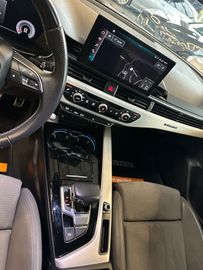 MYAUTOCENTER – Gebraucht- und Jahreswagen mit Werkstattservice in Pfaffenhofen Audi A4 *1.HAND*HEAD-UP*AHK*VIRTUAL-COCKPIT*PDC*KAM*