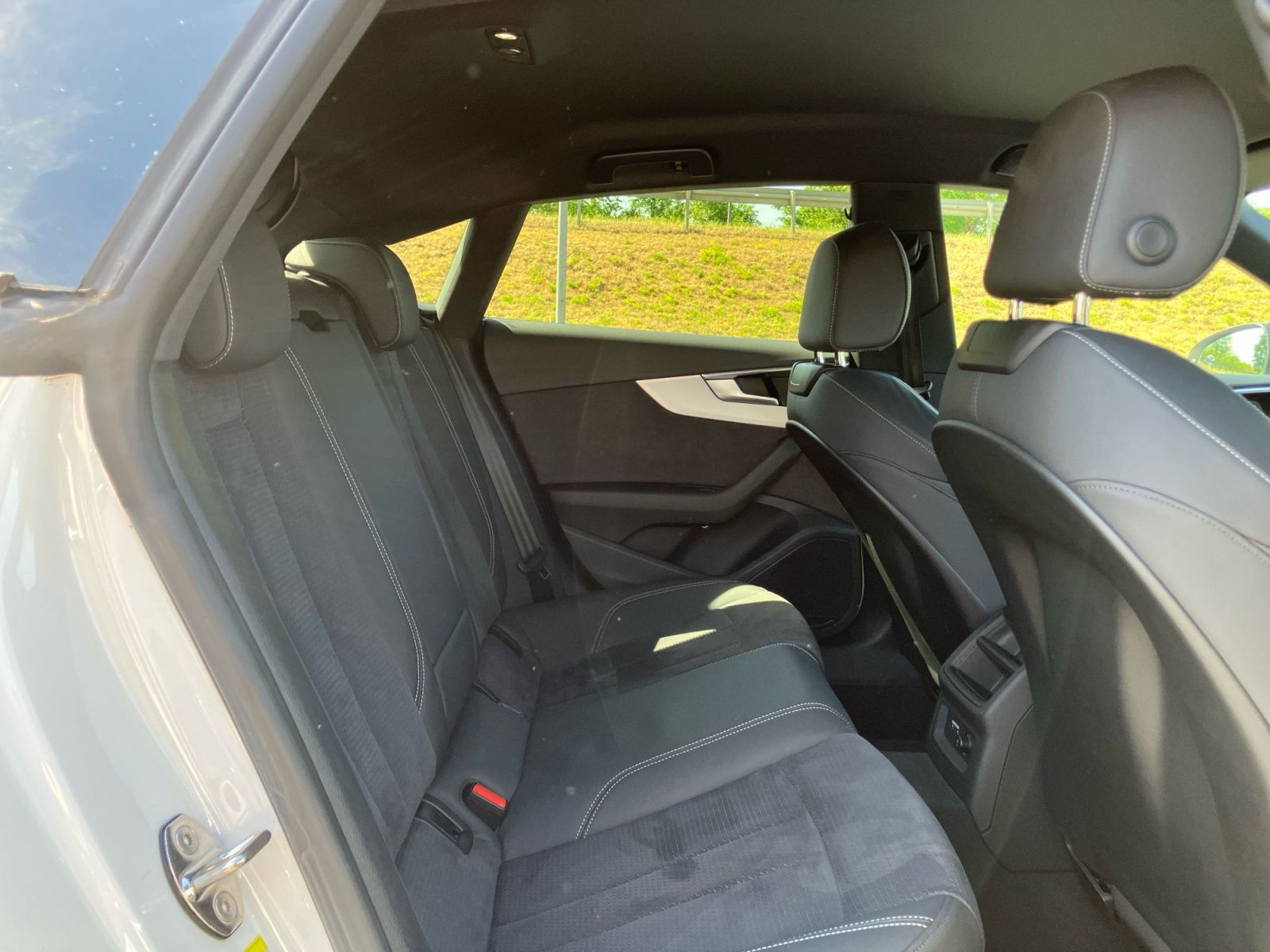 Audi S5 - Bild 16