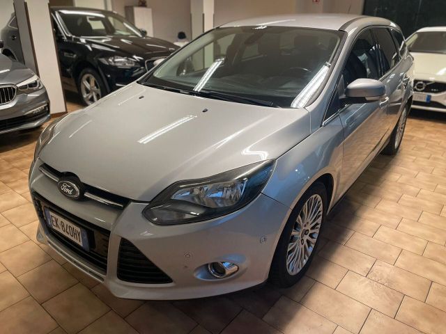 Ford Focus SW 1.6 tdci CINGHIA FATTA 143000KM