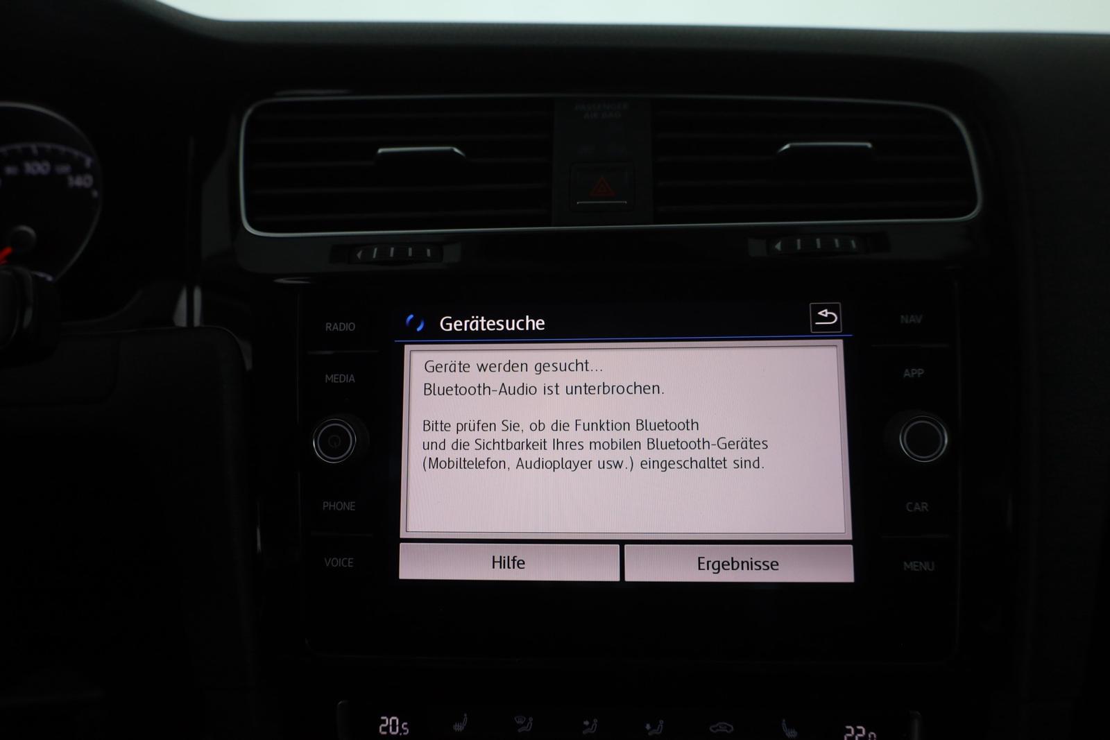 Volkswagen Golf VII 1.4 TSI R-Line LED ACC Kamera PDC Navi