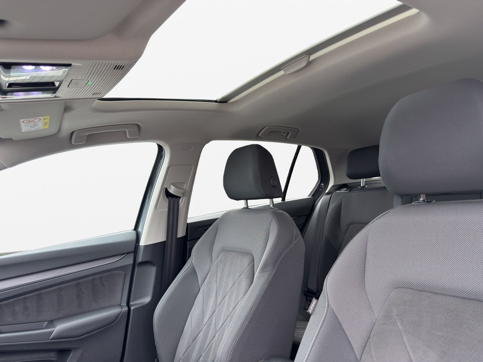 Volkswagen Golf - Bild 13