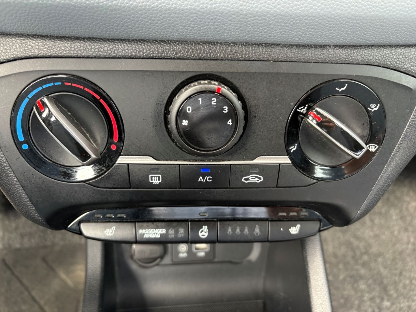 Fahrzeugabbildung Hyundai i20 blue Trend KLIMA Tempomat Multifunktionslenk