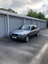 BMW E30 318i VFL - BMW 318 aus 1986