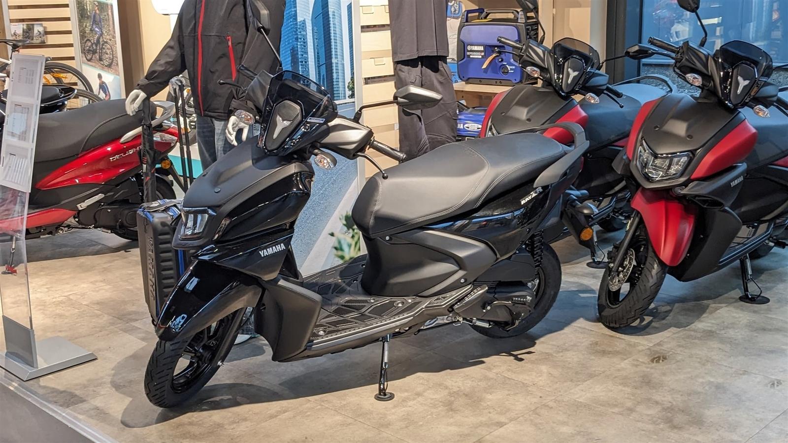 Yamaha RayZR