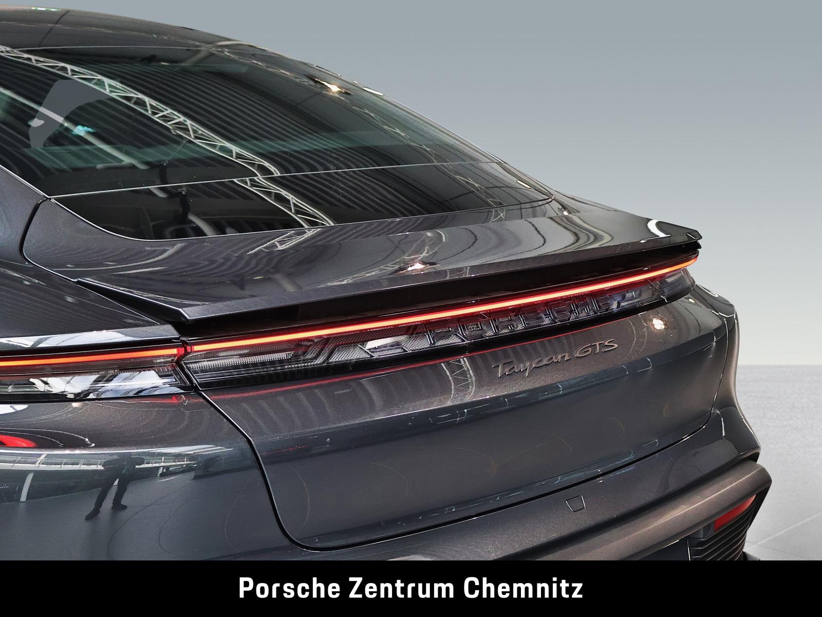 Porsche Taycan GTS HA-Lenkung;Massage;HD-Matrix;Head-Up