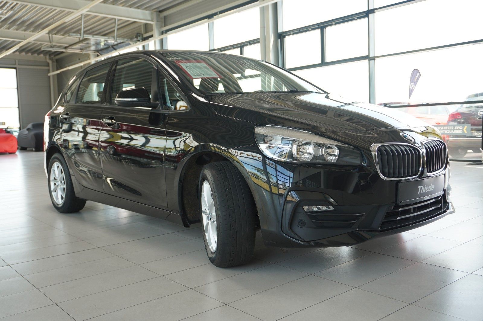 Fahrzeugabbildung BMW 216d Active Tourer NAVI/PDC/ALU/EU6dTemp