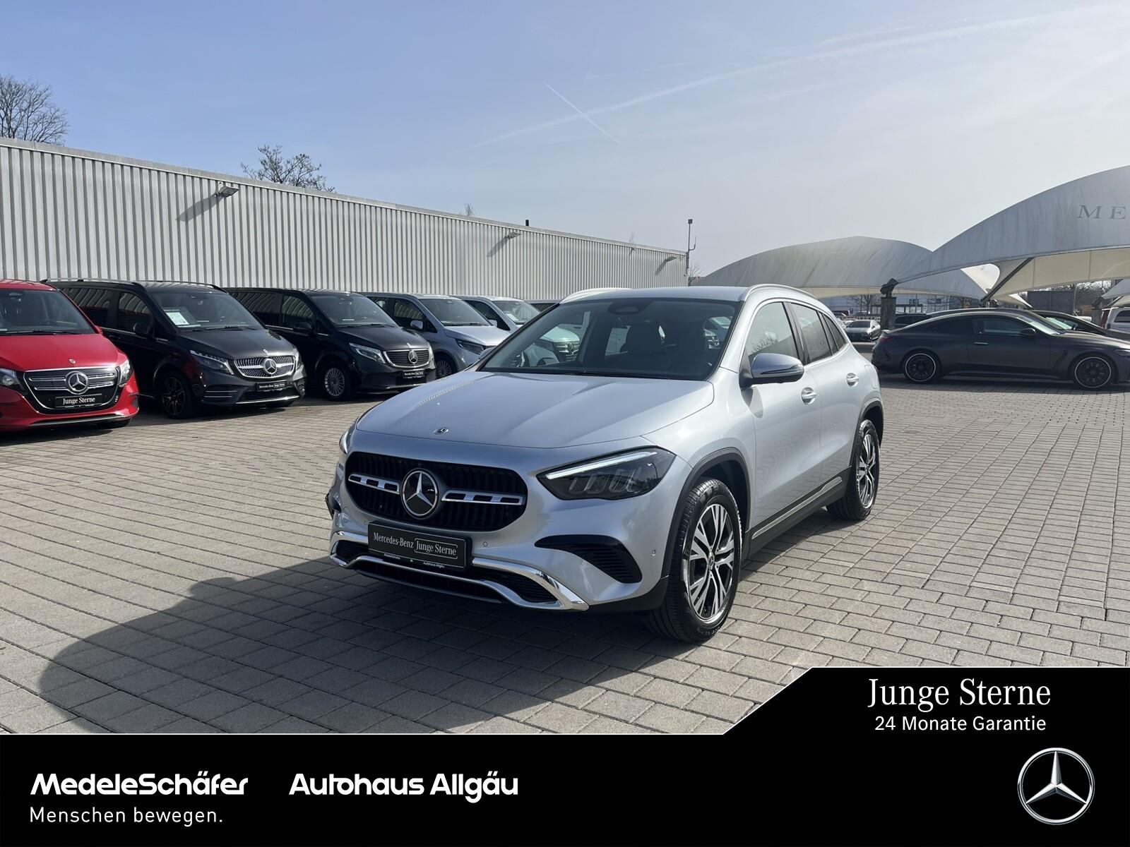 Mercedes-Benz GLA 220 d 4M Progressive Distronic AHK 360° LED