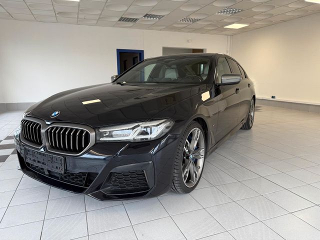 BMW M550 i xDrive CARBONSCHWARZ VOLL