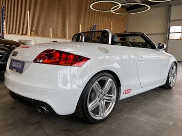 Audi TT Roadster 2.0 TFSI *BI-XENON*NAVI*PDC*LEDER*