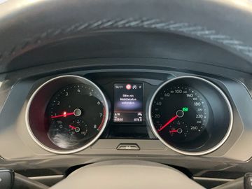Volkswagen Tiguan - 9