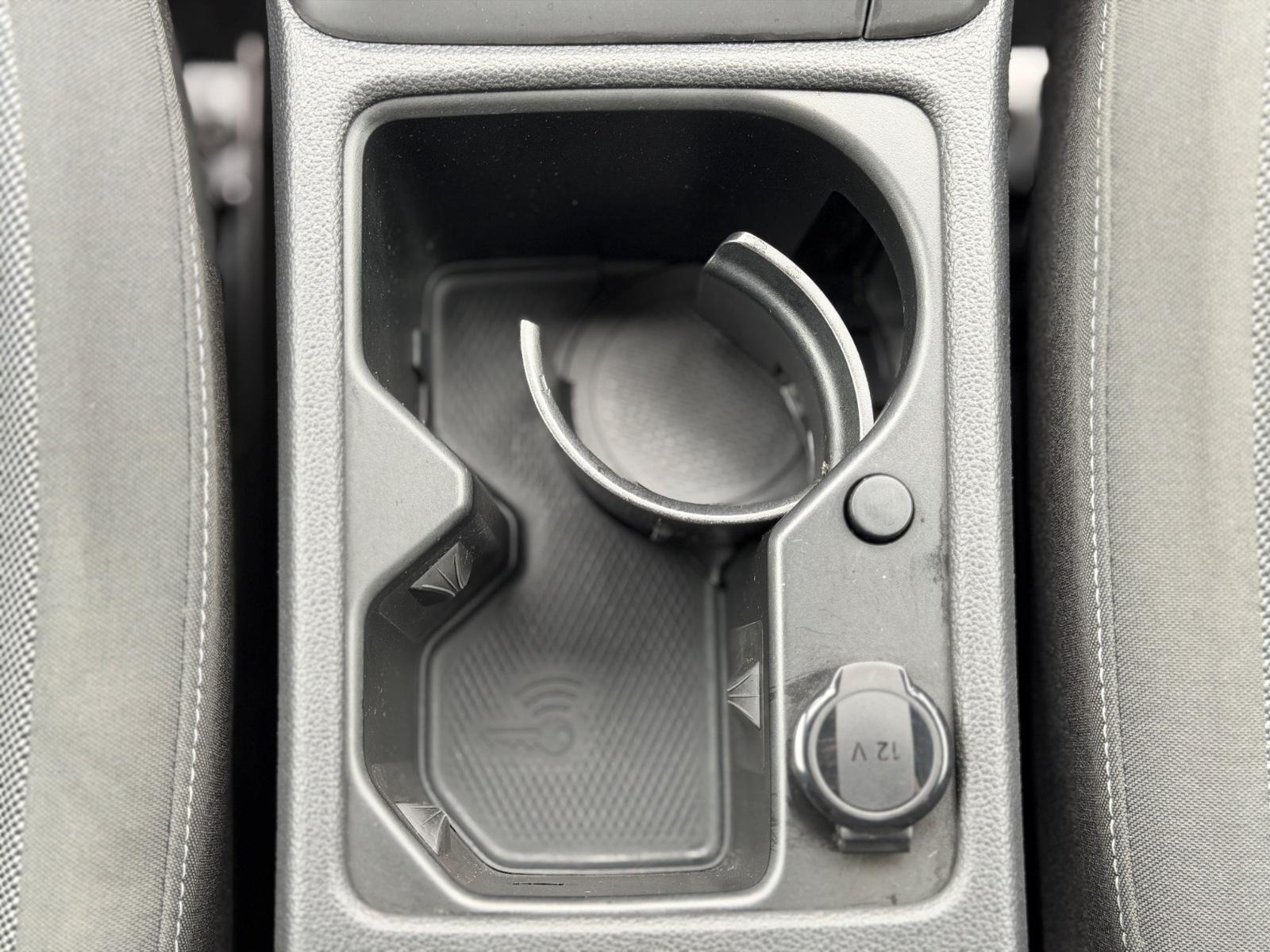 Volkswagen Golf VIII Variant DSG LED AHK DAB+ Ambili CarPla, миниатюра 23