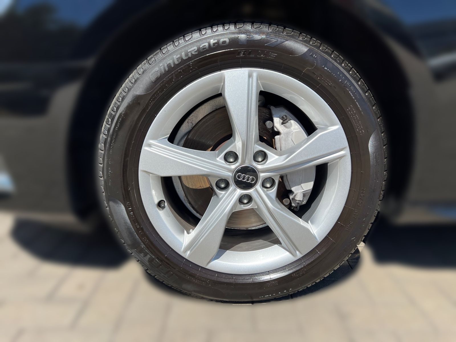 Audi A4 - Bild 3