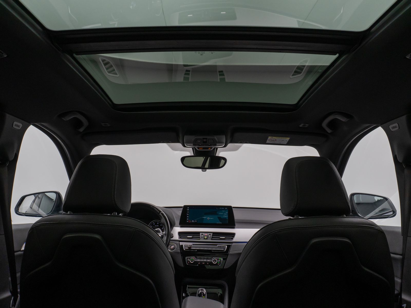 Fahrzeugabbildung BMW X1 xD20d M Sport ACC HUD DAB Panorama HiFi Leder