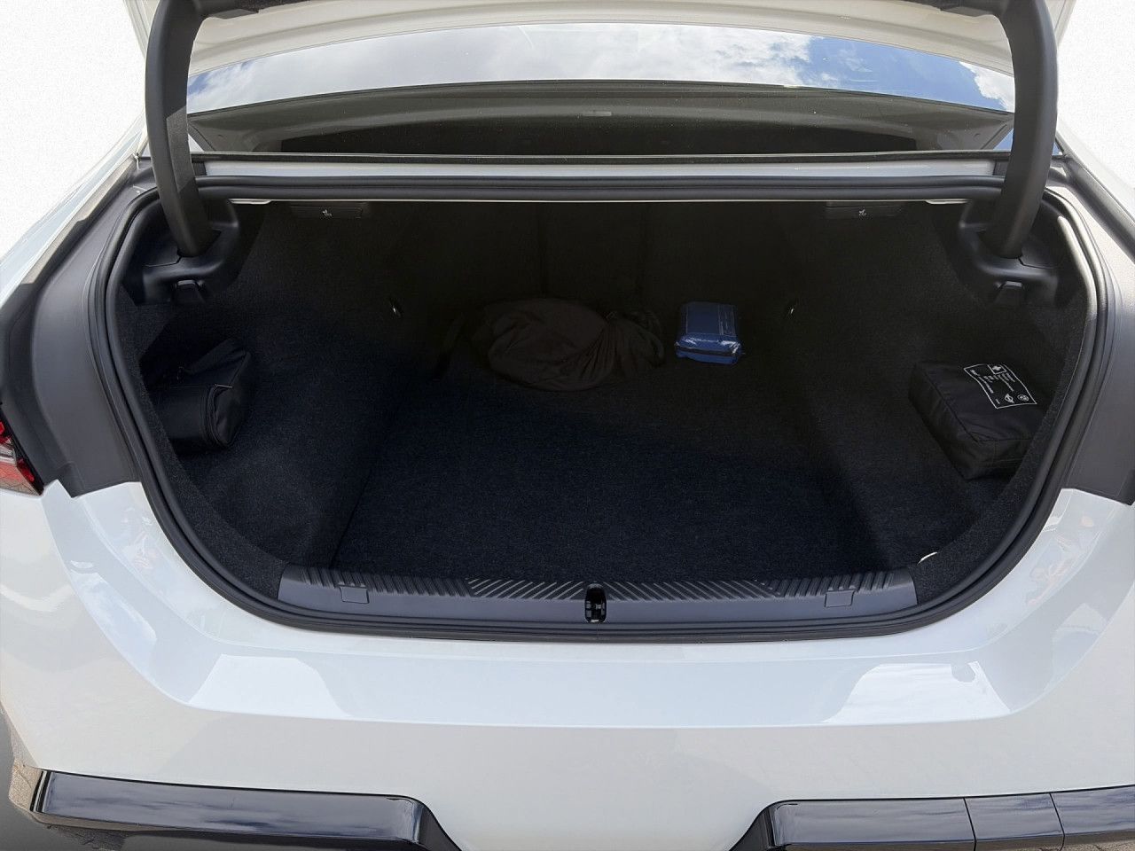 BMW M5 - Bild 17