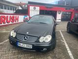 Mercedes-Benz CLK 240 AVANTGARDE Avantgarde AMG  - Mercedes-Benz CLK 240: Schwarz