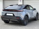 Toyota C-HR + 252 KW AWD Lounge Sky&Sound - Toyota C-HR mit Panoramadach