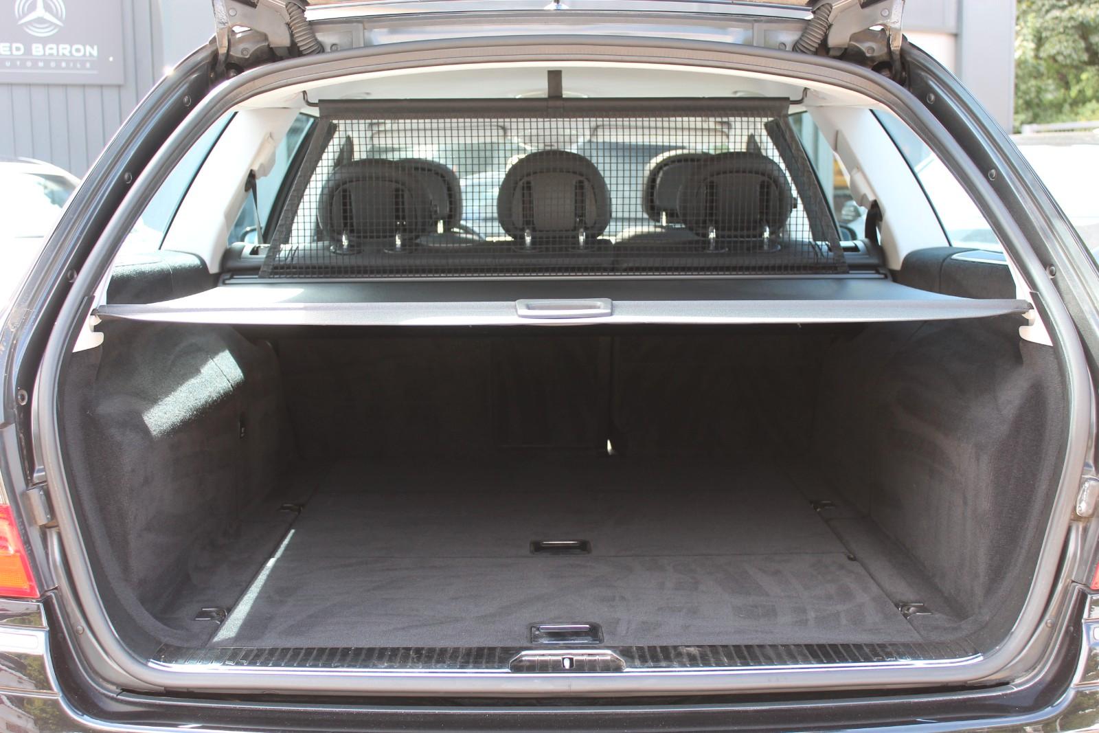 Mercedes-Benz E280 2007 — photo 26