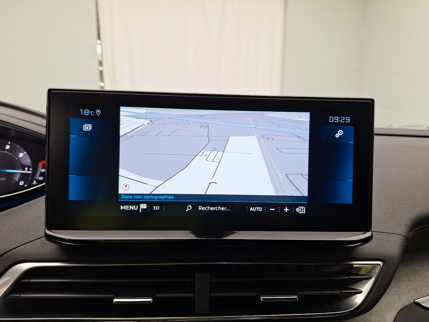 Fahrzeugabbildung Peugeot 5008 GT 1.5D NAVI/LED/ALCANTARA/SHZ/ACC/R'CAM