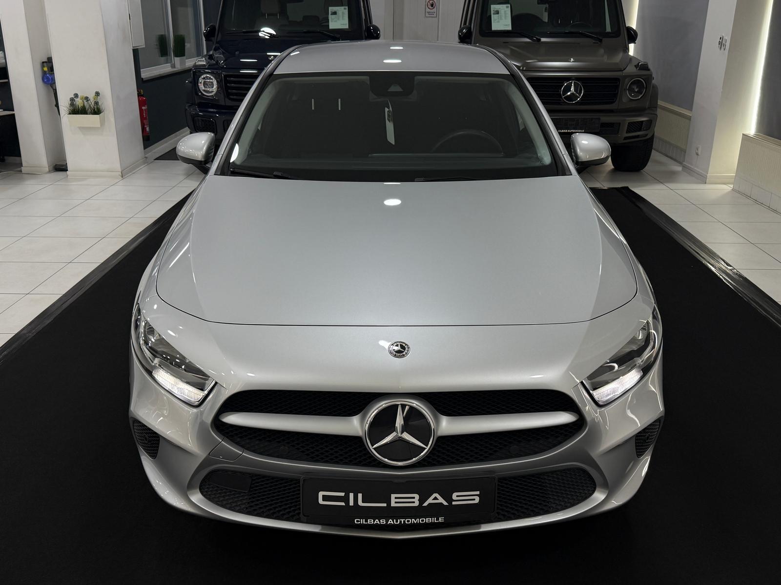 Mercedes-Benz A-Class LIMOUSINE*AMG 18"NAVI*KLIMA*SHZ*SPURH.*, миниатюра 3