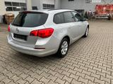 Opel Astra J Sports Tourer Style - Opel Astra: Style