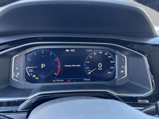 Polo VI Style *LED/Blendfreies Fernl/Apple CarPl