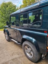 Land Rover Defender 90 TD4 Station Wagon 1. Hand unfallfrei - Land Rover Defender mit Diesel-Antrieb