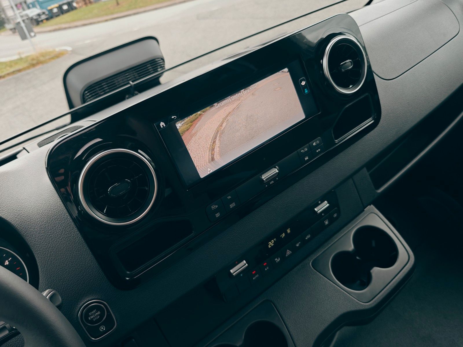 Fahrzeugabbildung HYMER / ERIBA / HYMERCAR B - KLASSE ML T 780 BLACKLINE