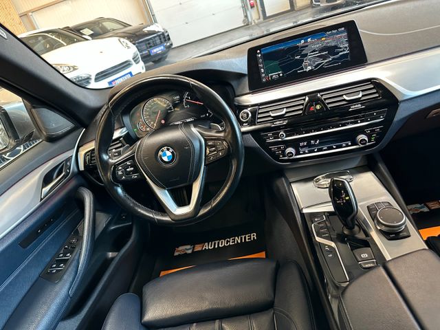 BMW 530 d xDrive Sport Line *LED*Pano*